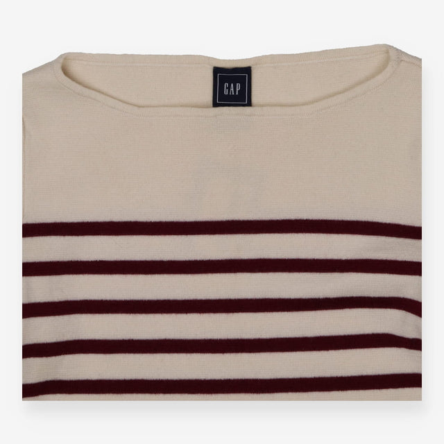 Sweater boat neck with maroon stripe