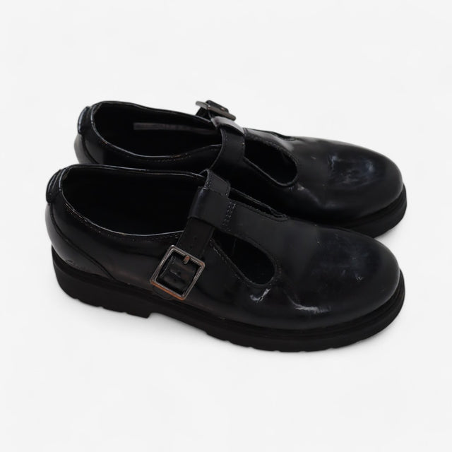 Shoes T Bar black patent