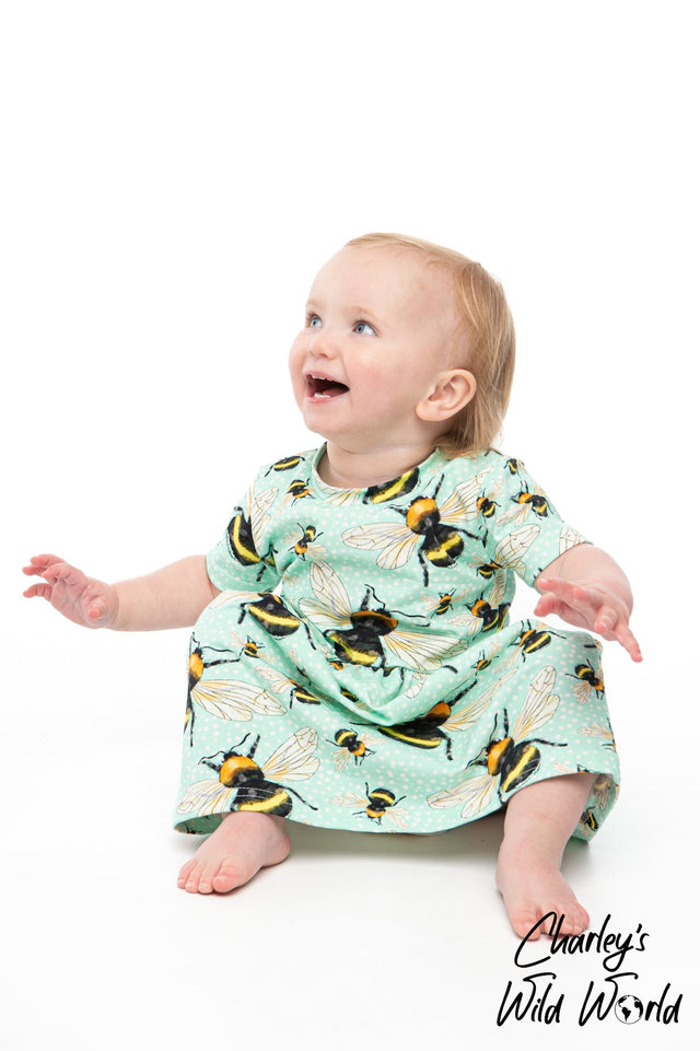 'The Bee's Knee's Short Sleeved Dress