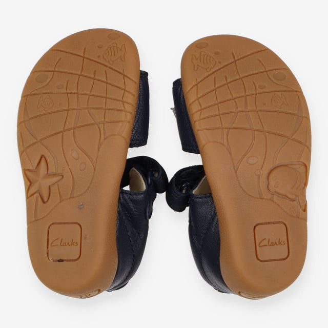 Navy sandals with flower straps
