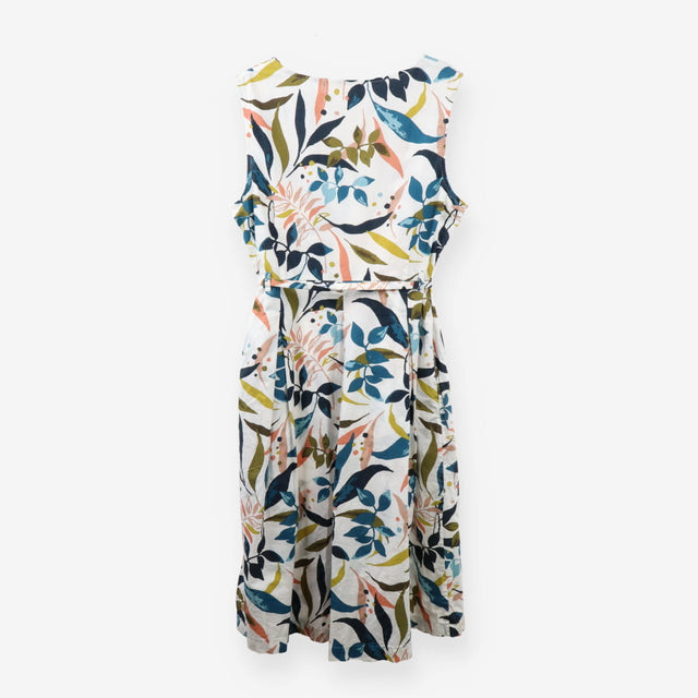Beachside Stroll dress