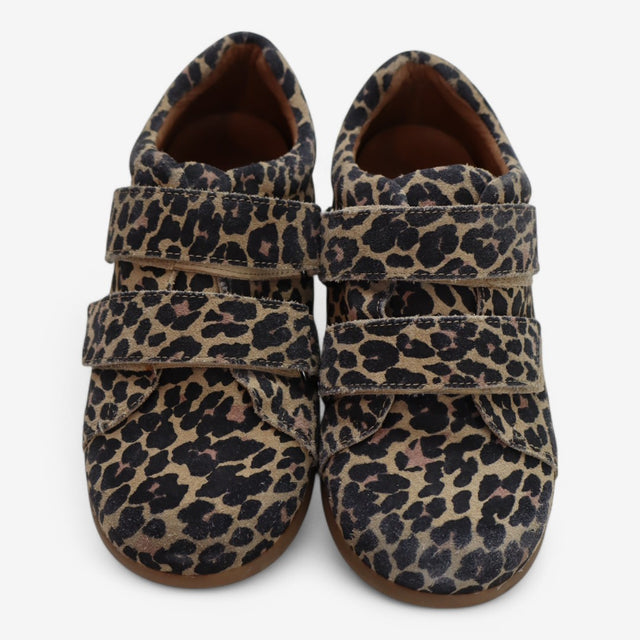 Zig+Star leopard print shoe