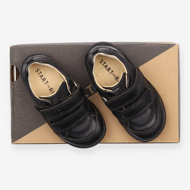 Shoes black velcro