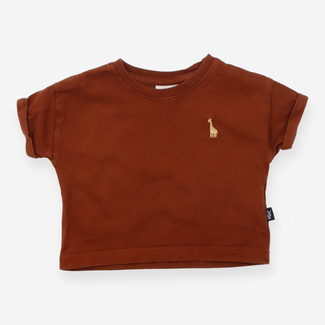 Brown T-shirt with Giraffe