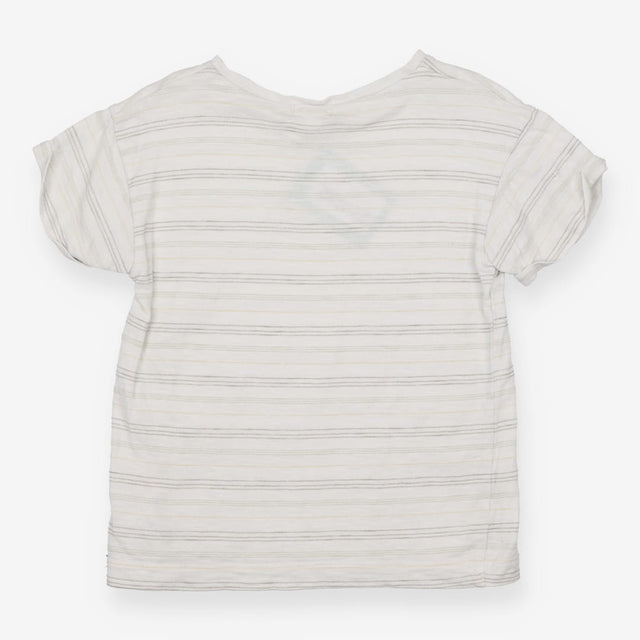 White t-shirt with stitch stripes