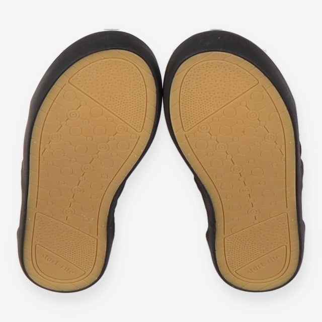Shoes Skip Black Canvas