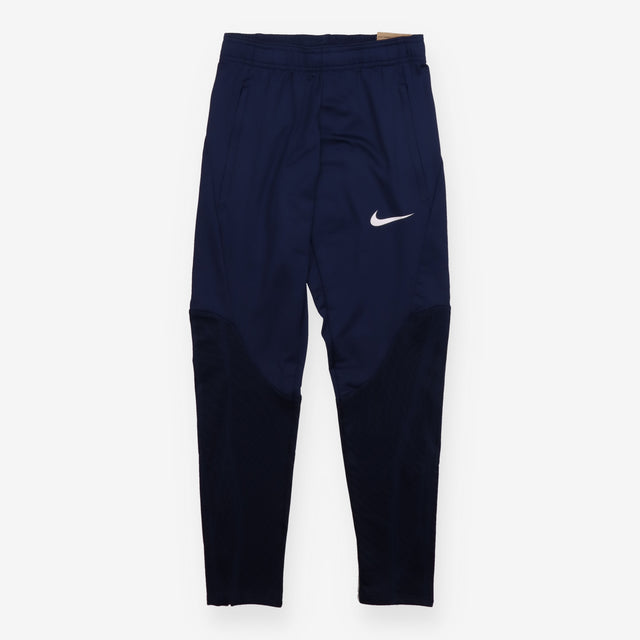 Nike Slim Fit Navy Jogger