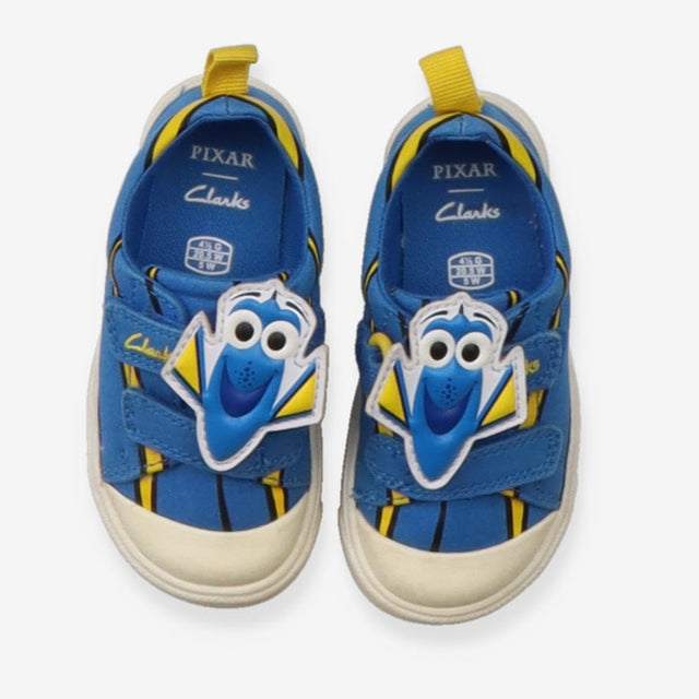 Clarks trainers finding dory