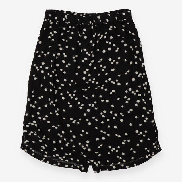 Skirt black with daisies