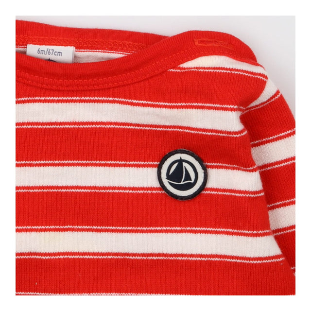 Red and white striped long sleeve t-shirt