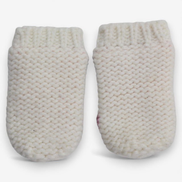 Cream knit mittens dog face