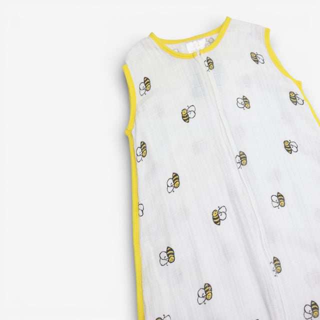 Sleeping bag white bees yellow edging