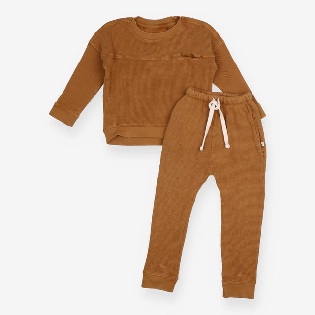Outfit Sweater and Joggers Waffle Brown
