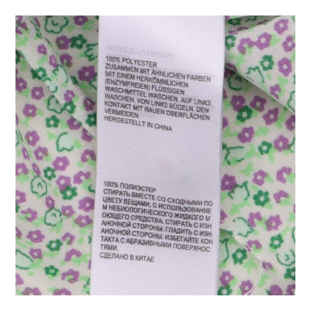Blouse Green Lilac Ditsy Floral Print Flutter Slee