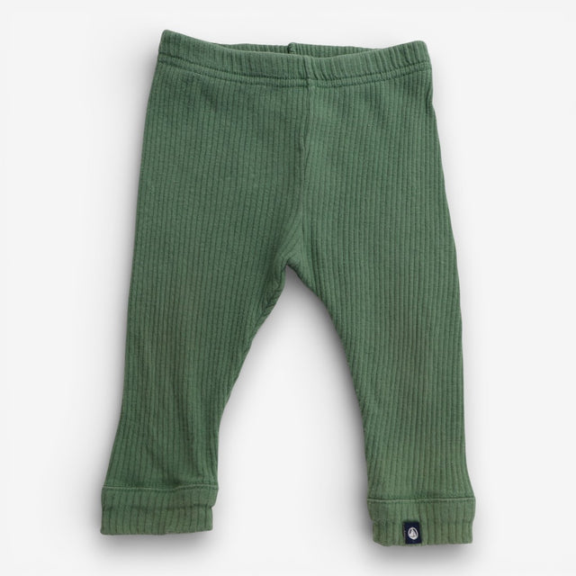 Outfit green ribbed leggings with cream marl bodys