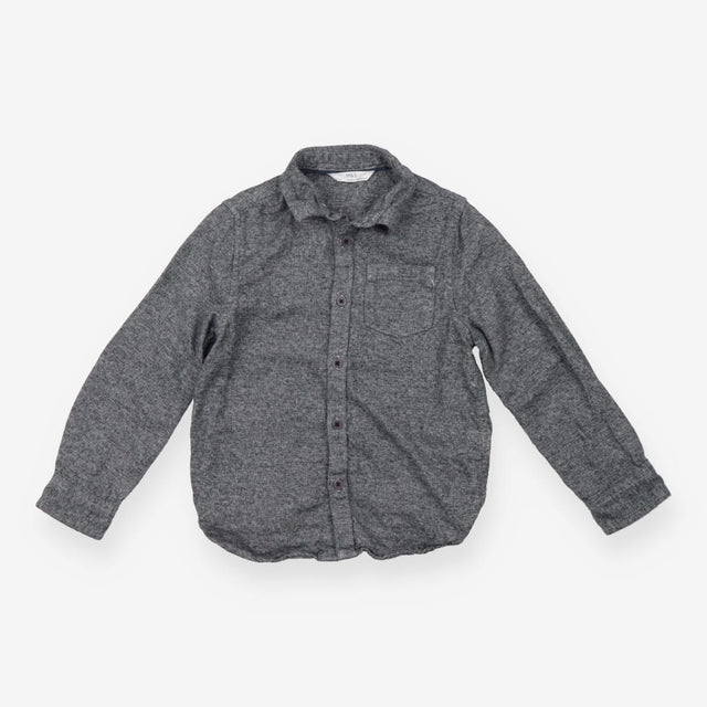 grey button up shirt