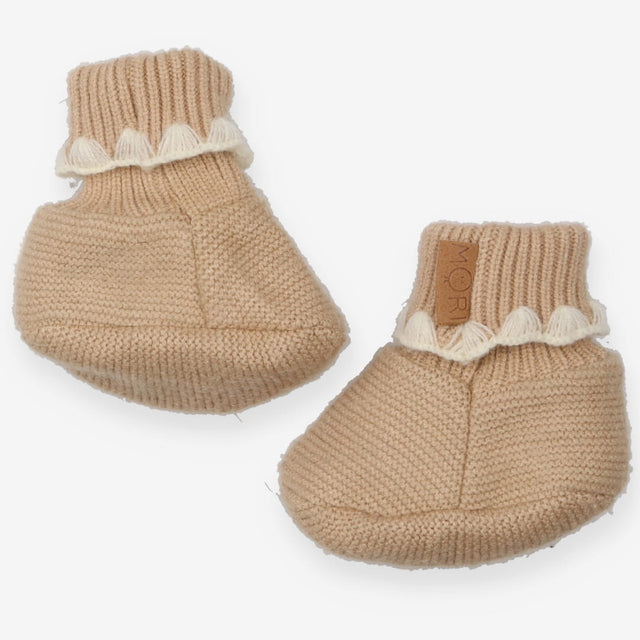 Beige knit slippers