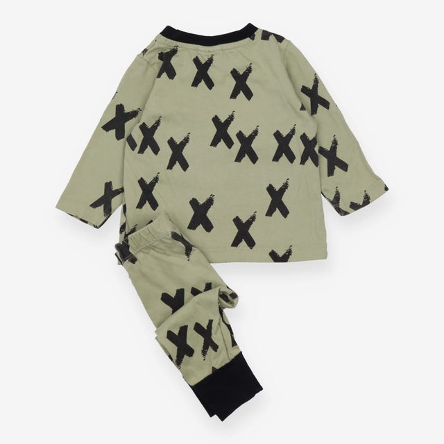 Green X's Outfit