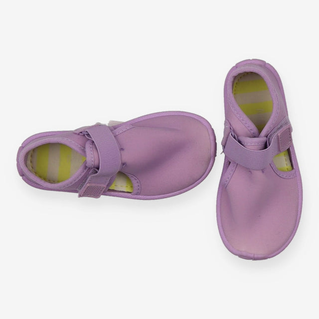 Swim shoes purple velcro