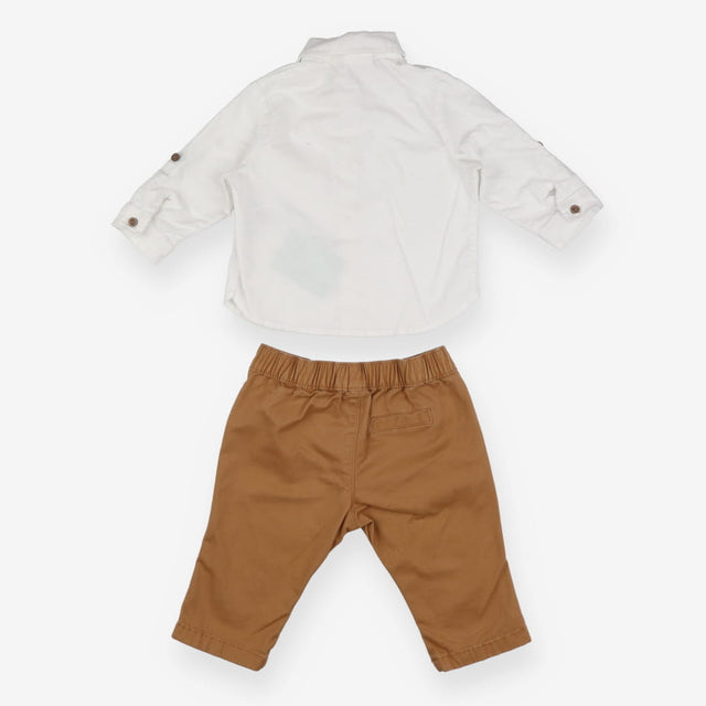 Outfit White Shirt and Brown Pull on Trousers