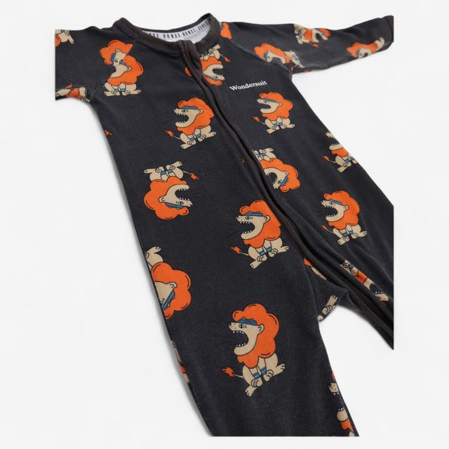 Wondersuit black with aerobic lions