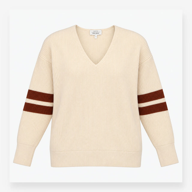 Oversized Jumper in Cream with V-Neck and Striped 