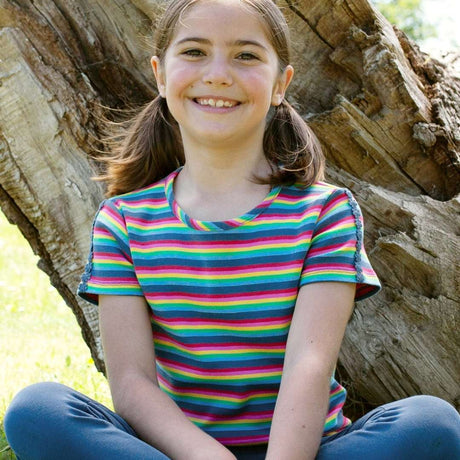 Rainbow Daisy t-shirt
