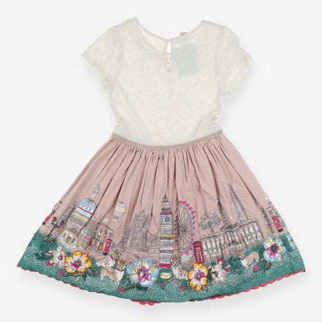Dress cream London scene 