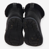 Boots black silver laces black fur