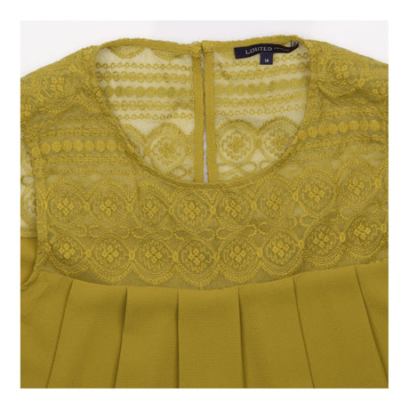 Olive Green Crochet Lace Yoke Box Pleated Sleevele