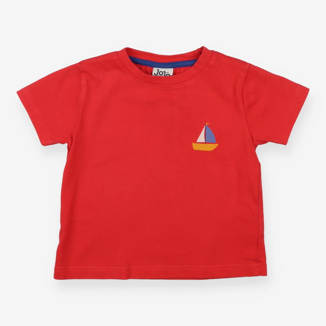 Red t-shirt with boat