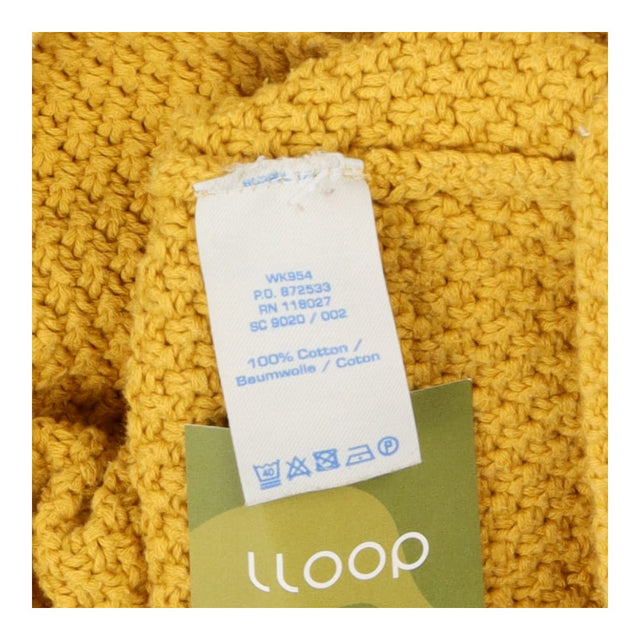 Sweater mustard with button details