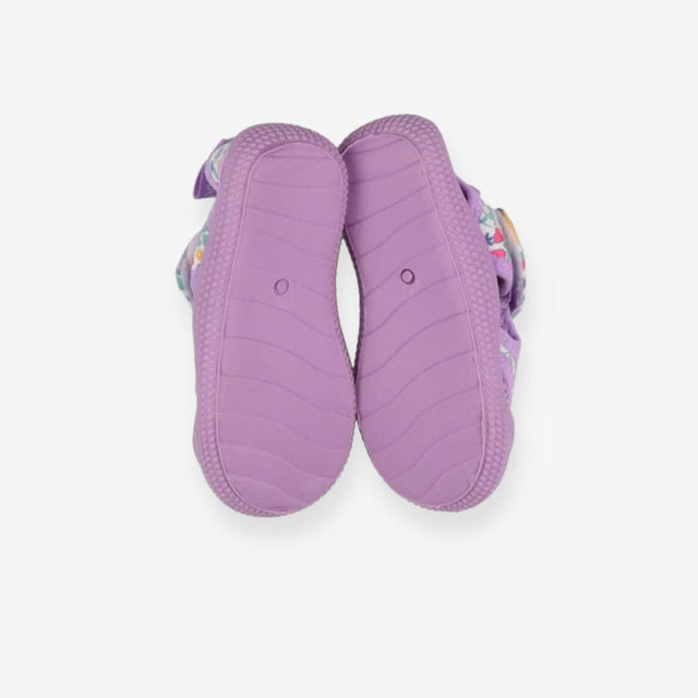Beach shoes lilac floral