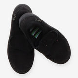 Black canvas pumps