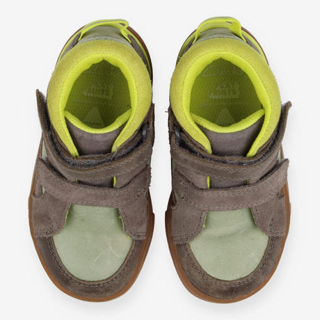 Boots grey green