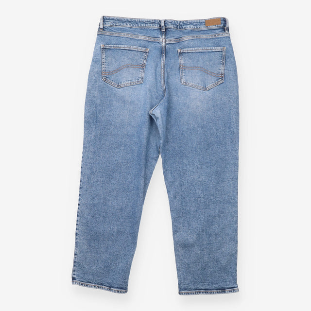 Ludlow Boyfriend Jeans Mid Wash Denim Blue