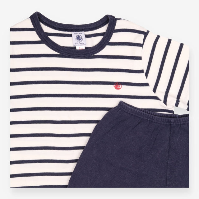 Outfit  navy white stripe SS tee navy jersey short