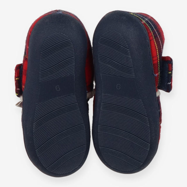 Slippers red and navy tartan