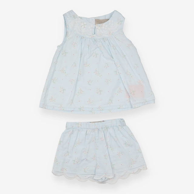 Blue Outfit with Flowers 