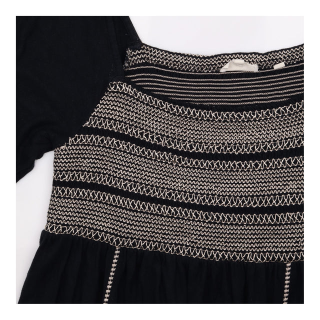 Black Cream Embroidered Shirred Dress with Flutter