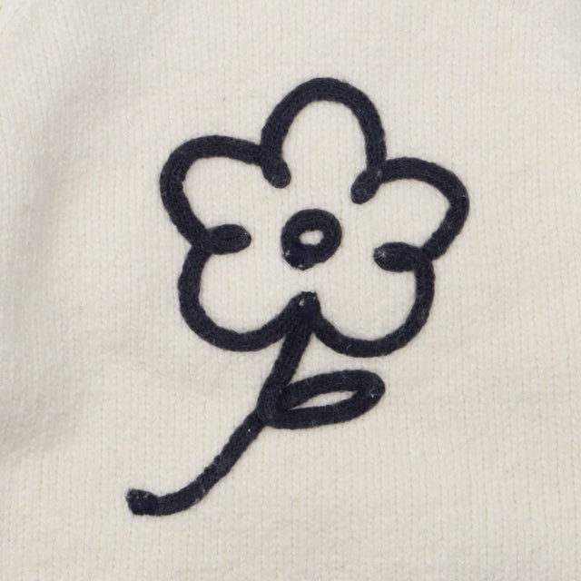 Sweater knit white blue flower