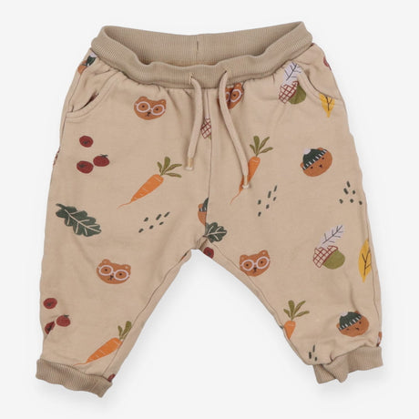 Beige joggers veg patch pals