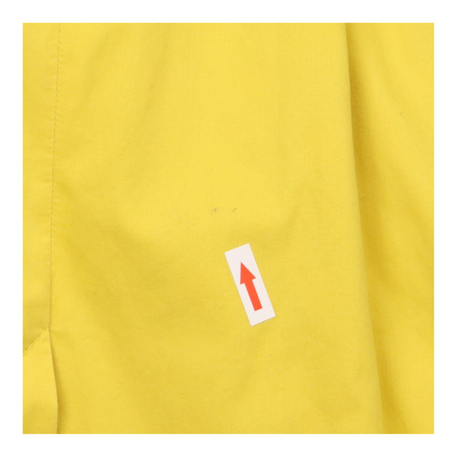 #7B26E4F4D45E/0