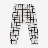 Leggings Black and White Grid Pattern