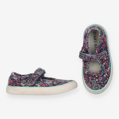 Navy flower canvas shoes