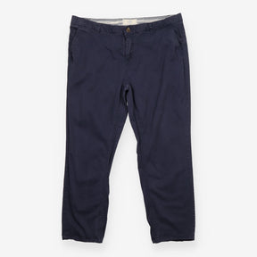 Chino Trousers in Navy Stretch Cotton with Slim Le