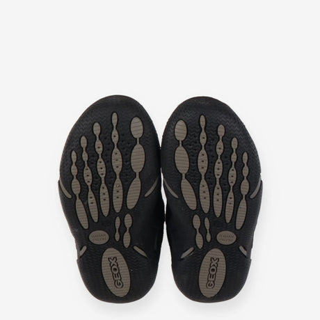 School shoes black trainer curve