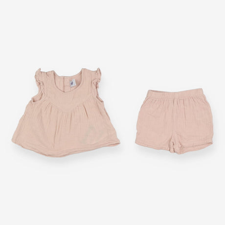 Baby pink tunic & shorts outfit 