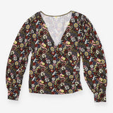 T-shirt muted retro pattern wrap