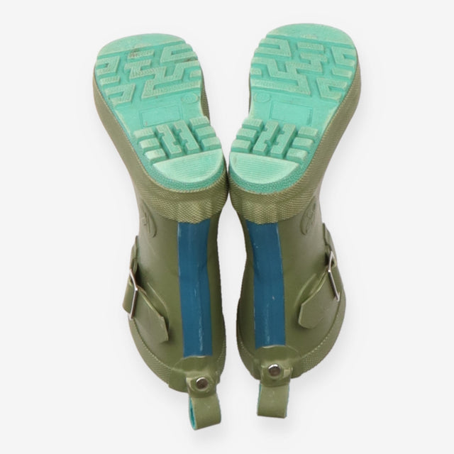 Wellington boots green buckle